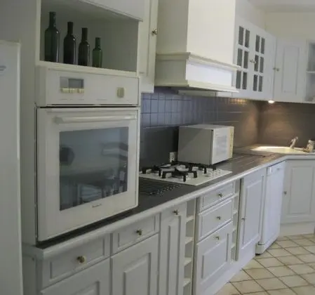 Comfort Tek Büyük Yataklı Oda (2)