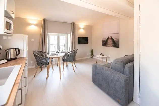 Superior Apart Daire, Banyolu/Duşlu (Studio de standing)