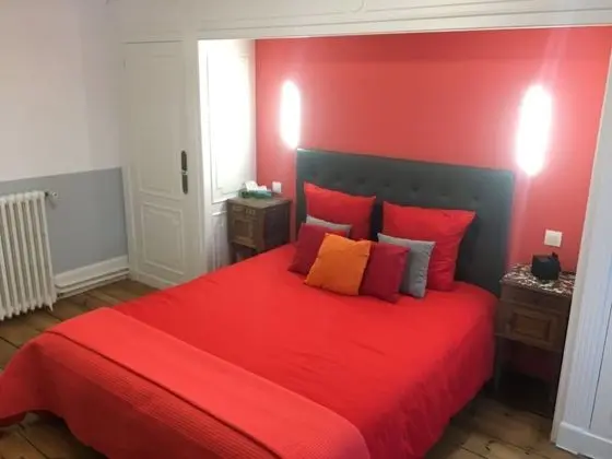 Signature Tek Büyük Yataklı Oda, 1 Büyük (Queen) Boy Yatak, Jakuzi, Bahçeli