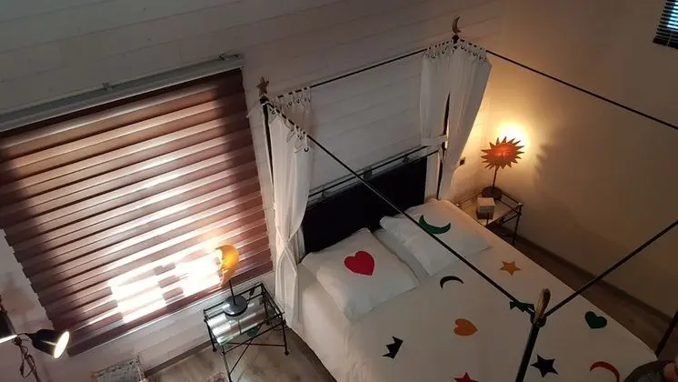 Family Oda (Les Coquelines)