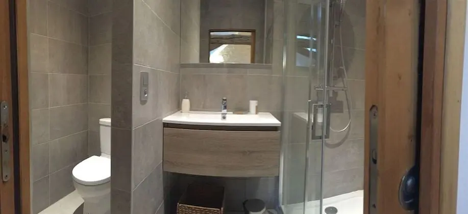 Comfort Tek Büyük Yataklı Oda, 1 En Büyük (King) Boy Yatak (Pomme)