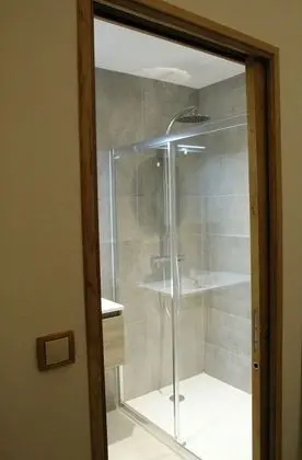 Comfort Tek Büyük Yataklı Oda, 1 En Büyük (King) Boy Yatak (Pomme)