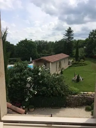 Deluxe Tek Büyük Yataklı Oda (Virginie)