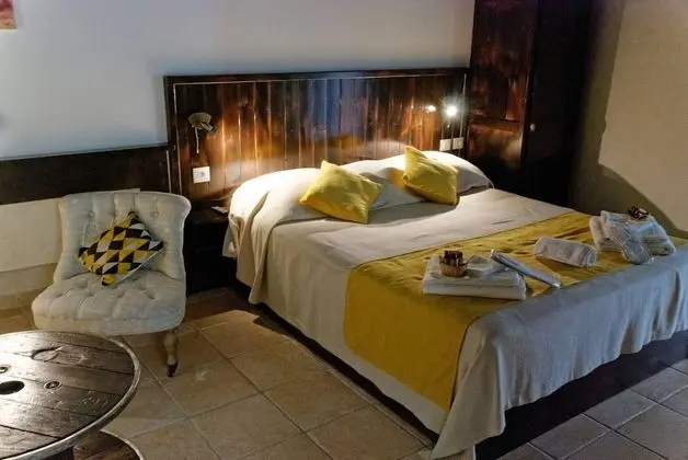 Tek Büyük Yataklı Oda, Engellilere Uygun, Banyolu/Duşlu (Au ras des paquerettes)