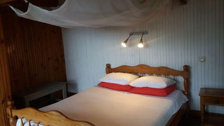 Tek Büyük veya İki Ayrı Yataklı Oda