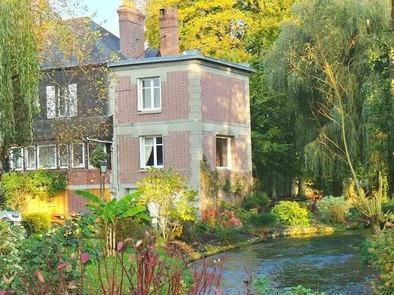 Kır Evi, Özel Banyo, Park Manzaralı (Au fil de l'Eau)