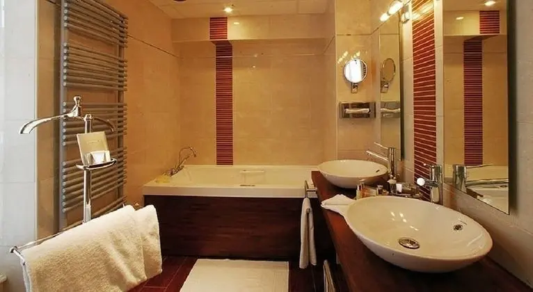 Superior Süit, 1 En Büyük (King) Boy Yatak, Teras, Avlu Manzaralı