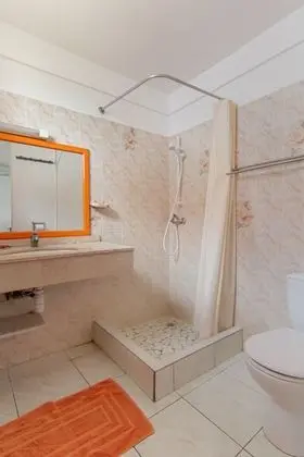Bungalov, 1 Çift Kişilik Yatak, Teras, Bahçe Manzaralı
