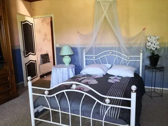 Tek Büyük Yataklı Oda, Bahçe Manzaralı