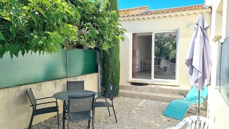 Classic Apart Daire, Banyolu/Duşlu, Bahçe Manzaralı (2 personnes)
