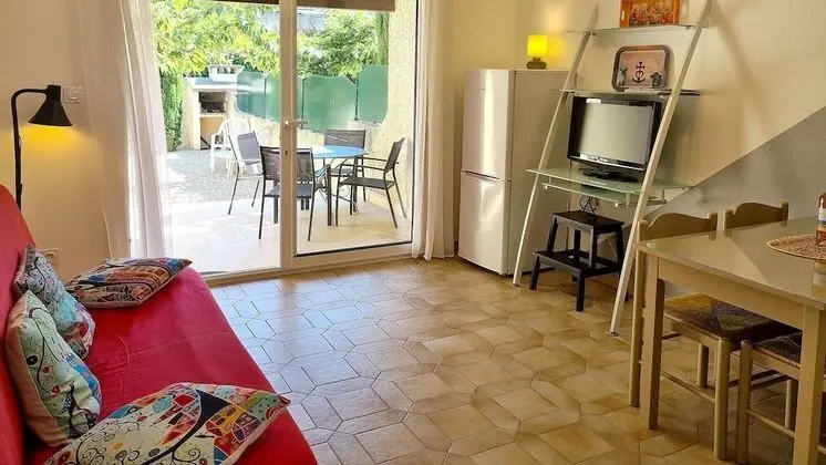 Family Apart Daire, Banyolu/Duşlu, Bahçe Manzaralı (4 personnes)