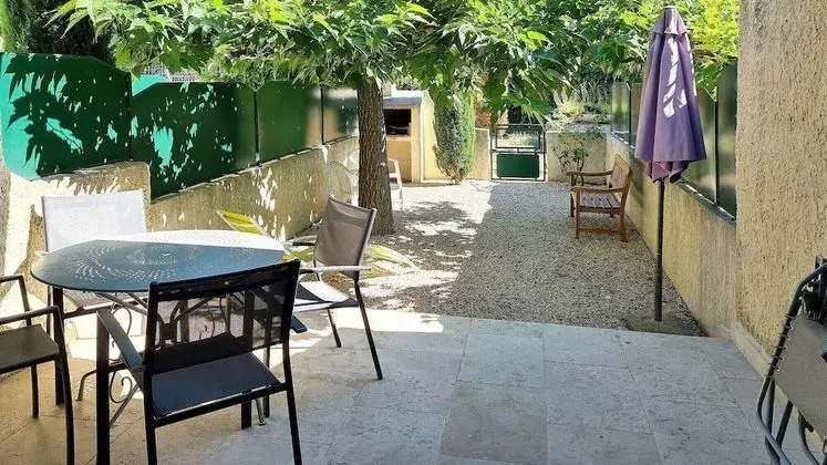 Family Apart Daire, Banyolu/Duşlu, Bahçe Manzaralı (4 personnes)