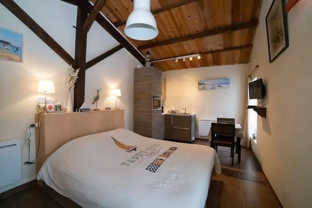 Standard Tek Büyük Yataklı Oda