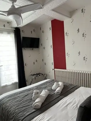 Classic Tek Büyük Yataklı Oda