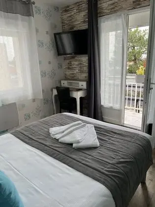 Classic Tek Büyük Yataklı Oda