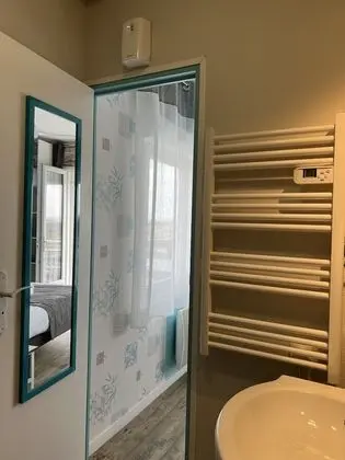 Classic Tek Büyük Yataklı Oda