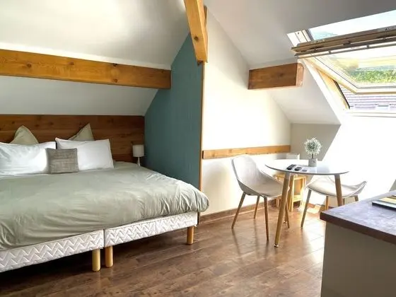 Stüdyo, Banyolu/Duşlu (La Chambotte)