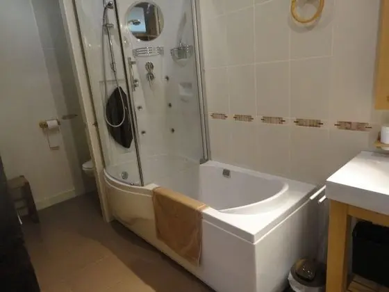 Comfort Üç Kişilik Oda, Bahçe Manzaralı