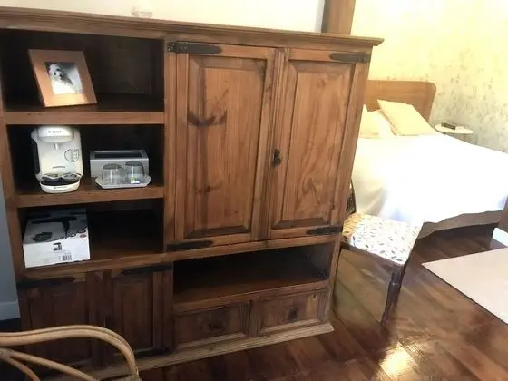 Superior Tek Büyük Yataklı Oda, Banyolu/Duşlu, Bahçe Manzaralı (The WOODPECKER)