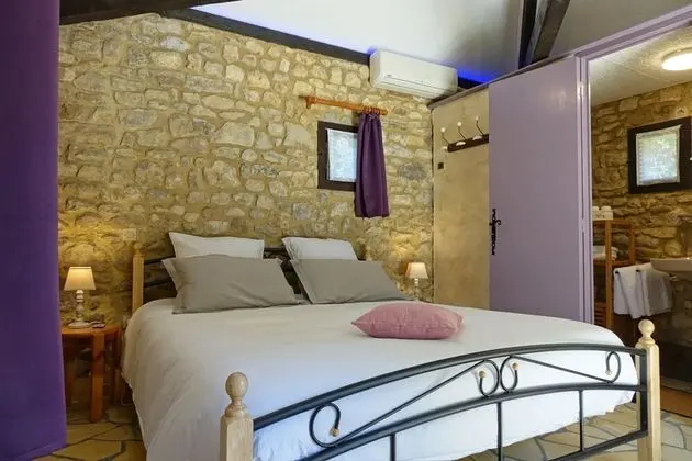 Tek Büyük Yataklı Oda (La Borie)