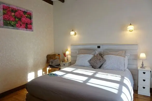 Tek Büyük Yataklı Oda (Romance)