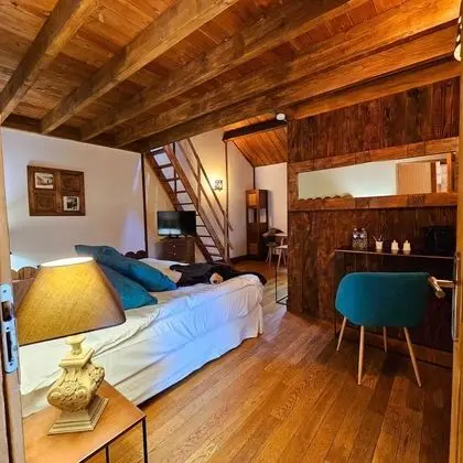 Suite (Melba)