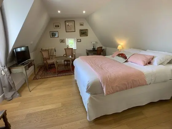 Comfort Tek Büyük Yataklı Oda