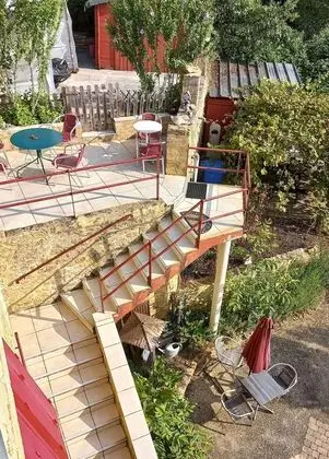 Standard Tek Büyük Yataklı Oda, Özel Banyo, Şehir Manzaralı (2éme étage)