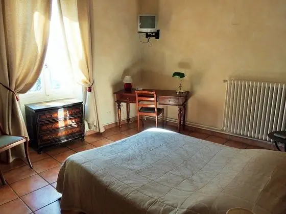 Tek Büyük Yataklı Oda