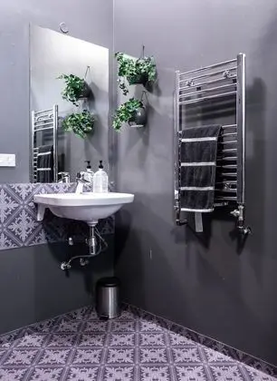 Standard Tek Büyük veya İki Ayrı Yataklı Oda, Ortak Banyo (2)