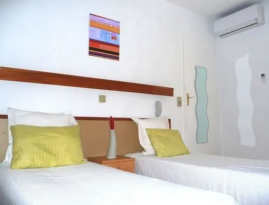 İki Ayrı Yataklı Oda