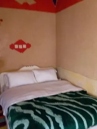 Üç Kişilik Oda