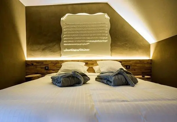 Junior Süit, 1 En Büyük (King) Boy Yatak, Sigara İçilmez