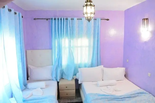 Üç Kişilik Oda, Birden Çok Yatak