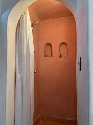 Üç Kişilik Oda, Birden Çok Yatak