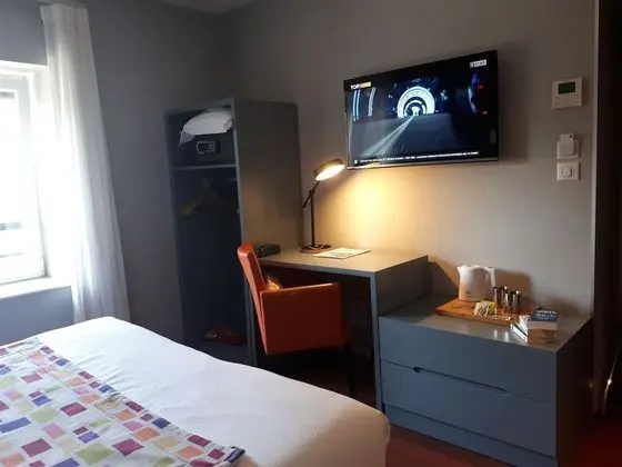 Classic Büyük Yataklı Tek Kişilik Oda