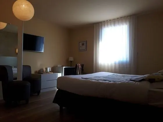 Superior Tek Büyük veya İki Ayrı Yataklı Oda, Engellilere Uygun