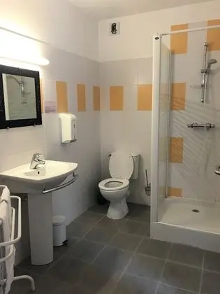 Superior Tek Büyük veya İki Ayrı Yataklı Oda, Banyolu/Duşlu, Bahçe Manzaralı