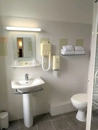 Superior Tek Büyük Yataklı Oda, Banyolu/Duşlu, Bahçe Manzaralı
