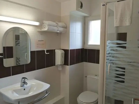 Superior Tek Büyük Yataklı Oda, Banyolu/Duşlu, Bahçe Manzaralı