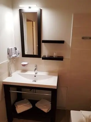 Standard Oda, 2 Tek Kişilik Yatak, Küvet