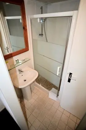 Classic Tek Büyük Yataklı Oda, Teras, Bahçe Manzaralı