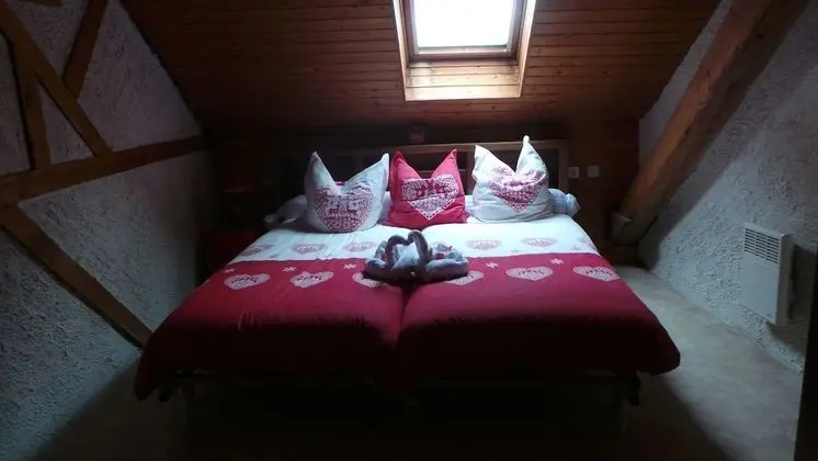 Tek Büyük Yataklı Oda, Dağ Manzaralı