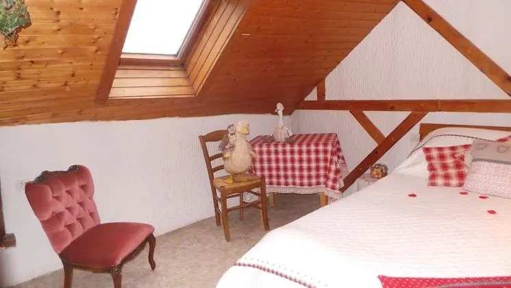 Tek Büyük Yataklı Oda, Dağ Manzaralı