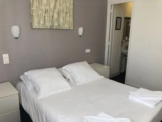 Tek Büyük Yataklı Oda, Özel Banyo