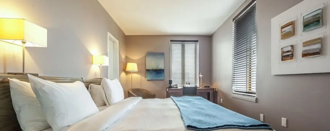 Oda, 1 Büyük (Queen) Boy Yatak