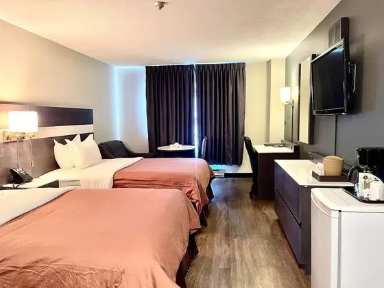 Oda, 2 Çift Kişilik Yatak
