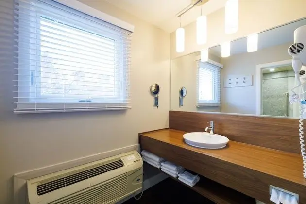 Standard Oda, 2 Büyük (Queen) Boy Yatak, Şehir Manzaralı (Pavilion)