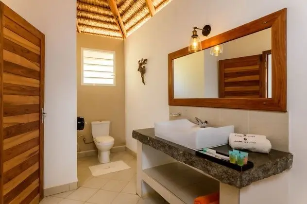 Superior Bungalov, 1 En Büyük (King) Boy Yatak