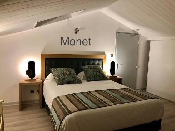 Tek Büyük Yataklı Oda, Teras (Monet)